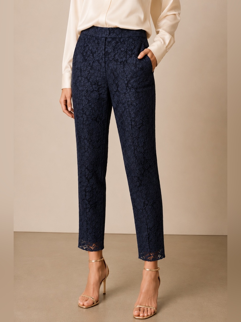 VALENTINO Lace Pants Silk Lined Navy Blue EU 42 US 6 Made in Italy - Picture 1 of 16